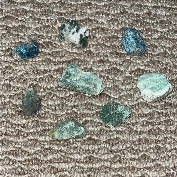 Assorted Gemstone Collection - Picture 3 of 7